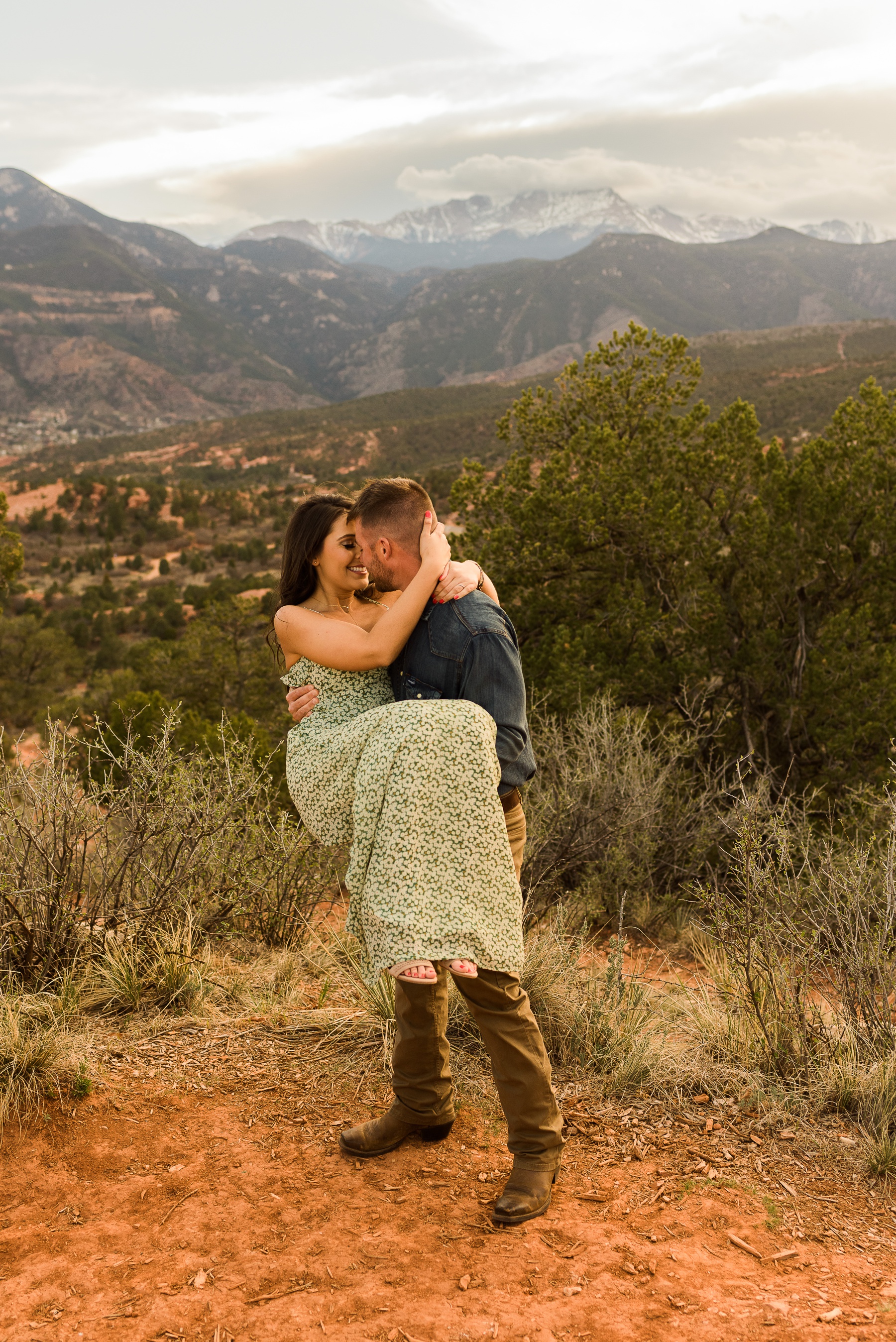 Photo of Couple at Garden of the Gods