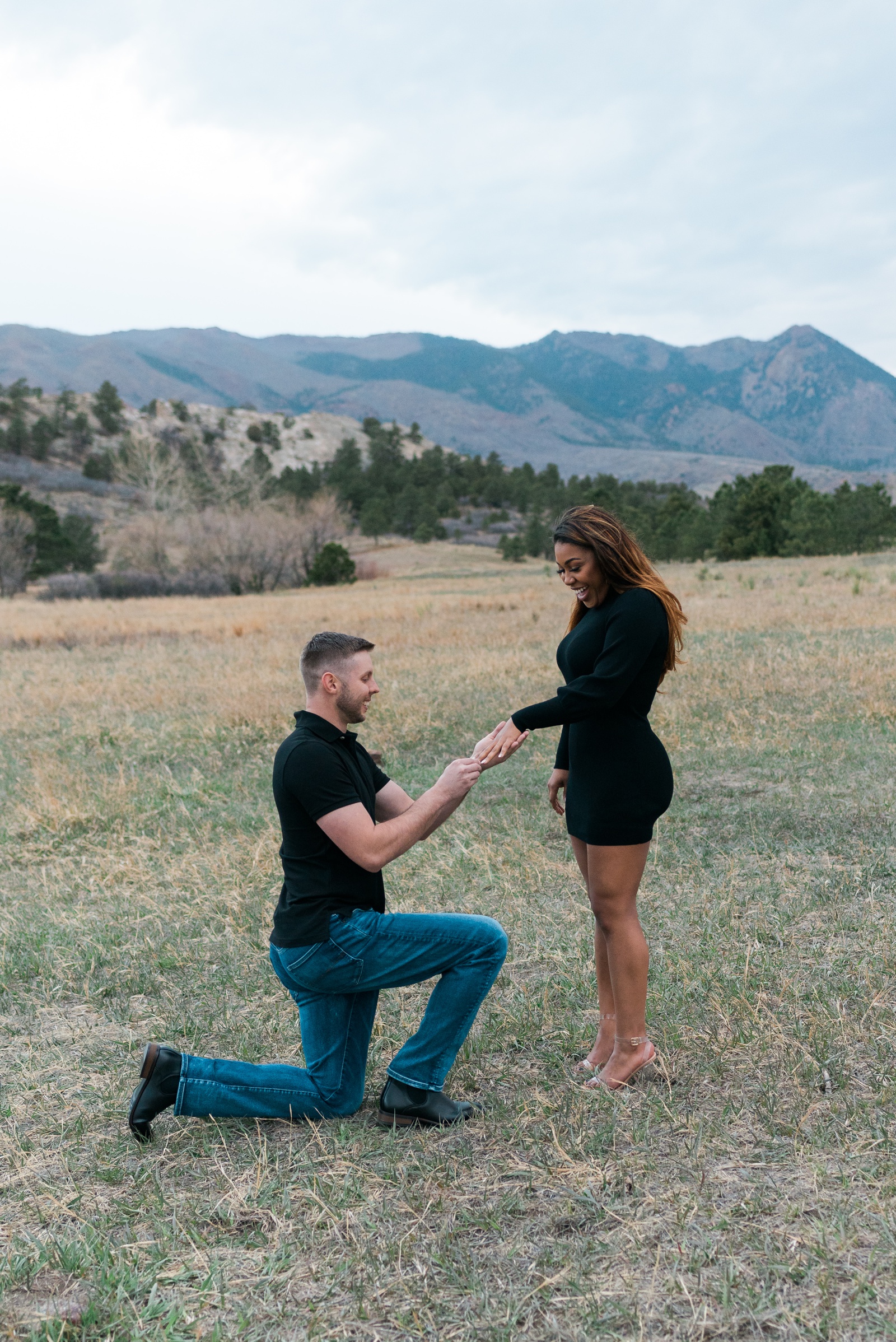 Guy proposing to girlfriend